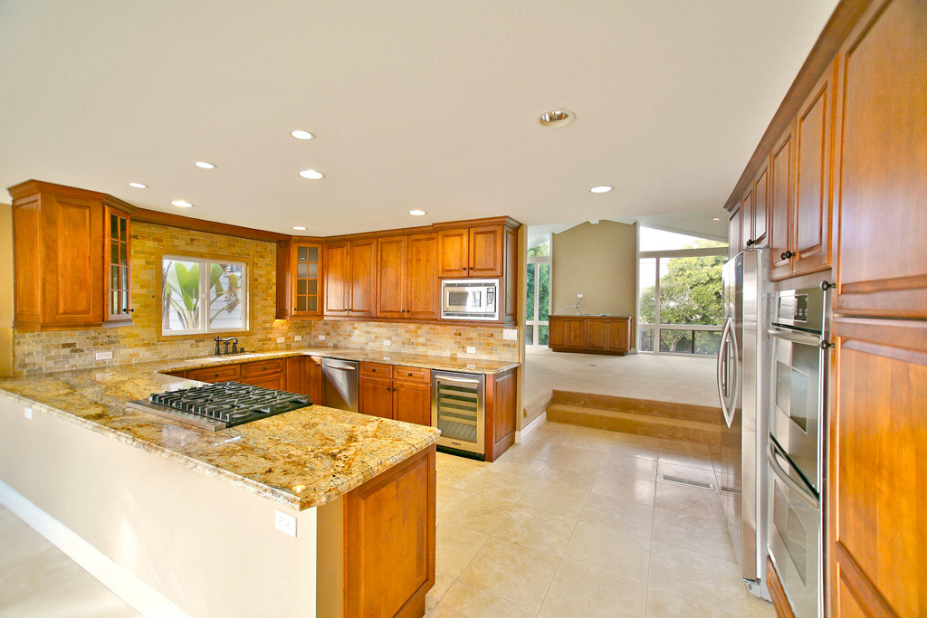 224 Calle Primavera | Southwest San Clemente Kitchen Photo